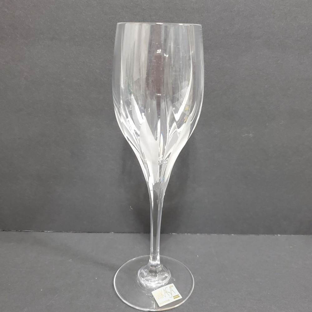 Mikasa Couture Champagne Flute Glass Clear Frosted Leaf Slovenia 9.5"